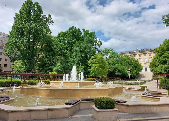 Rose Hill 4 Budapesta