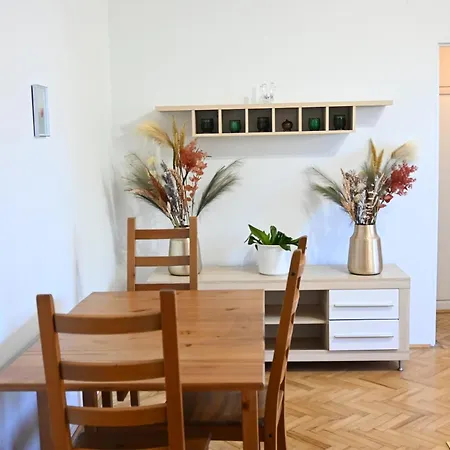 Appartement Rose Hill 4 *